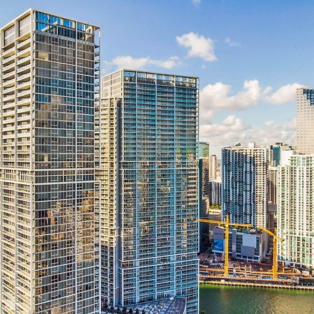 Luxurious Condo At Icon With Views Miami Dış mekan fotoğraf