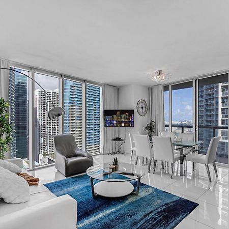Luxurious Condo At Icon With Views Miami Dış mekan fotoğraf