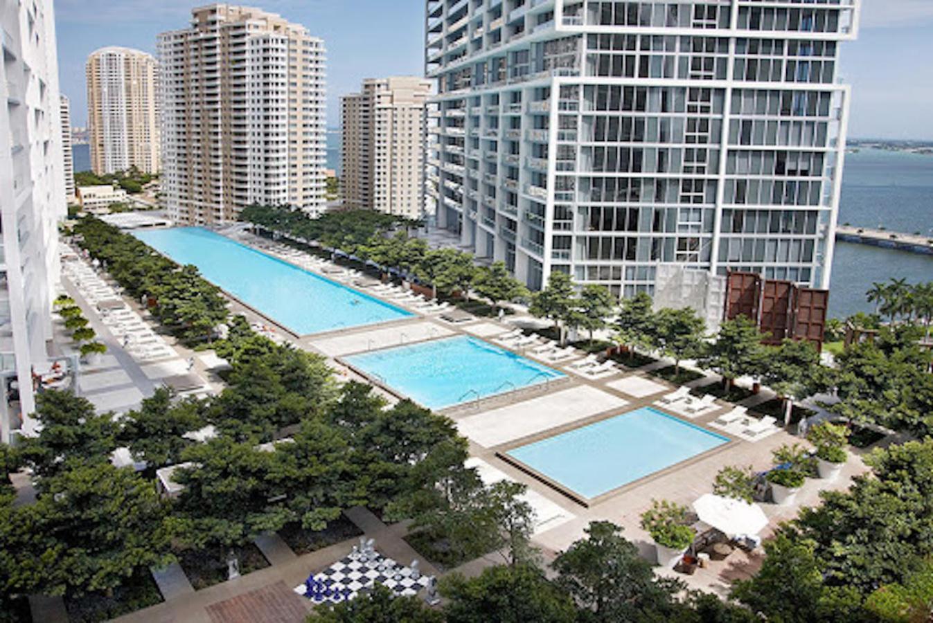 Luxurious Condo At Icon With Views Miami Dış mekan fotoğraf